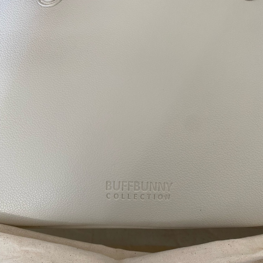 NEW BUFFBUNNY TOTE BAG - Picture 3 of 3